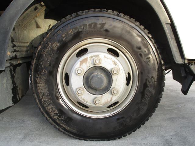 フォワード 深ダンプ 積載3400kg 6MT ディーゼル ETC 荷台メーカー:ShinMaywa ドアバイザー(6枚目)