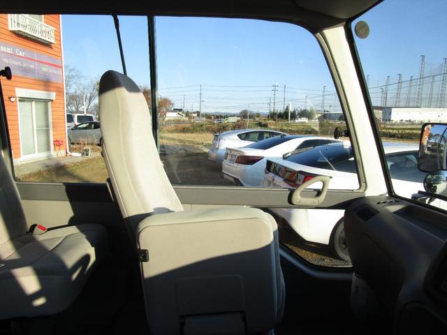 コースター LX ターボ 26人乗り 自動ドア 電動格納ミラー スペアホイールあり スペアキー付き(20枚目)