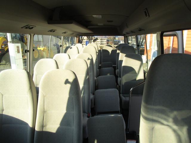 コースター LX ターボ 26人乗り 自動ドア 電動格納ミラー スペアホイールあり スペアキー付き(31枚目)