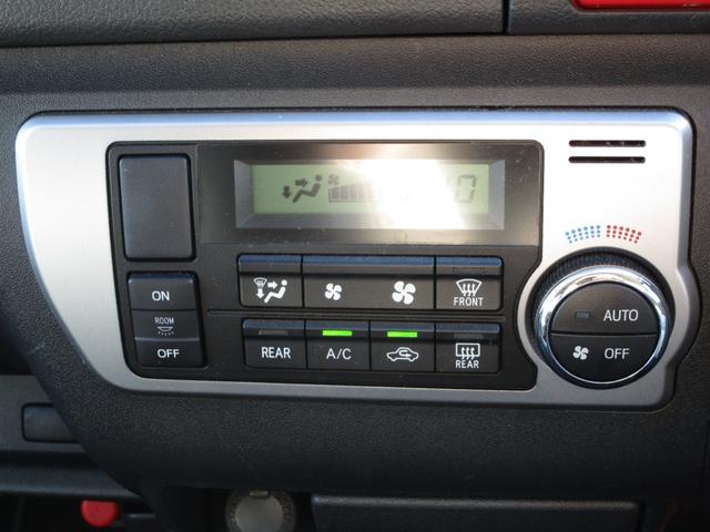 ハイエースワゴン グランドキャビン 4WD 純正ナビTV Bluetooth バックカメラ 左側パワースライドドア 前後ドライブレコーダー ETC 横滑り防止装置 10人乗り リアフォグ 純正ドアバイザー(14枚目)