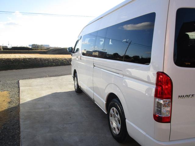 ハイエースワゴン グランドキャビン 4WD 純正ナビTV Bluetooth バックカメラ 左側パワースライドドア 前後ドライブレコーダー ETC 横滑り防止装置 10人乗り リアフォグ 純正ドアバイザー(44枚目)