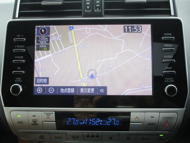 メーカーオプション９型ナビ