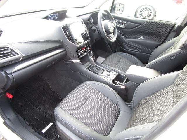 フォレスター アーバンセレクション　ワンオーナー　純正ナビ　バックカメラ　パワーシート　レーダークルコン　シートヒーター　デジタルインナーミラー　レーンキープアシスト　衝突被害軽減システム　パワーバックドア　ブラインドスポットモニター（45枚目）