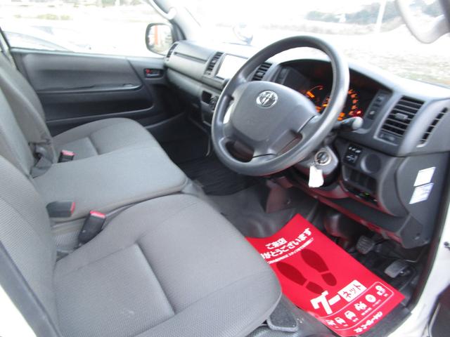 ハイエースバン ロングDX GLパッケージ 4WD ディーゼル 純正ナビTV バックカメラ ETC ベッドキット ルーフラック付き キーレス(5枚目)