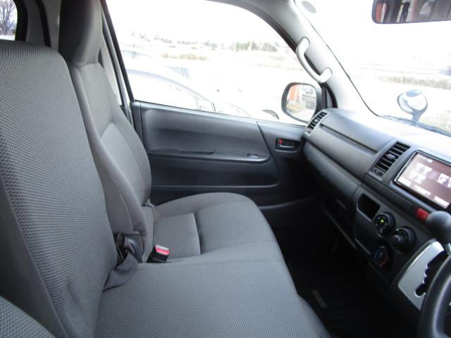 ハイエースバン ロングDX GLパッケージ 4WD ディーゼル 純正ナビTV バックカメラ ETC ベッドキット ルーフラック付き キーレス(16枚目)