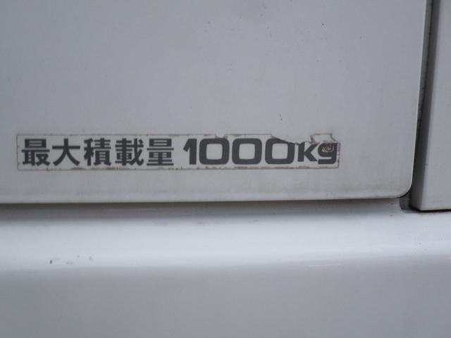 ハイエースバン ロングDX GLパッケージ 4WD ディーゼル 純正ナビTV バックカメラ ETC ベッドキット ルーフラック付き キーレス(32枚目)