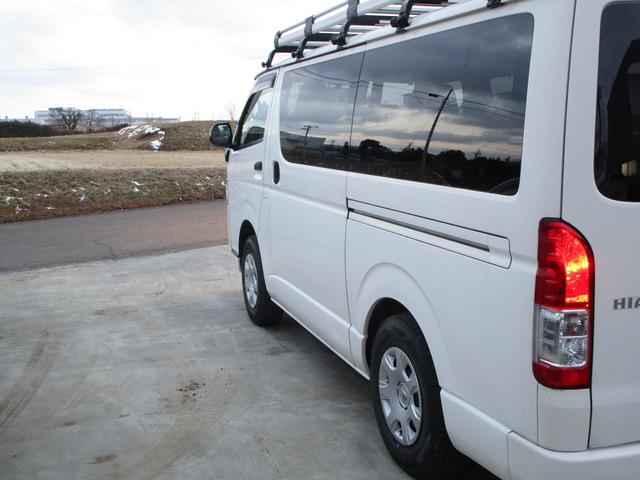 ハイエースバン ロングDX GLパッケージ 4WD ディーゼル 純正ナビTV バックカメラ ETC ベッドキット ルーフラック付き キーレス(34枚目)