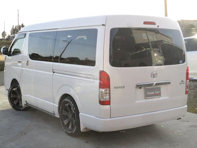 ハイエースワゴン GL ファインテックツアラー 4WD Pスタート 10人乗り ナビTV Bカメラ ETC ドラレコ BARBERO17インチアルミ 両側パワースライドドア フリップダウンモニター オットマンシート(4枚目)