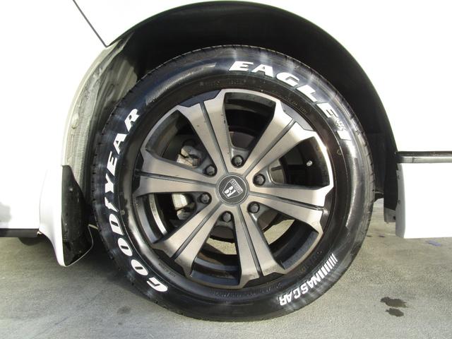 ハイエースワゴン GL ファインテックツアラー 4WD Pスタート 10人乗り ナビTV Bカメラ ETC ドラレコ BARBERO17インチアルミ 両側パワースライドドア フリップダウンモニター オットマンシート(6枚目)