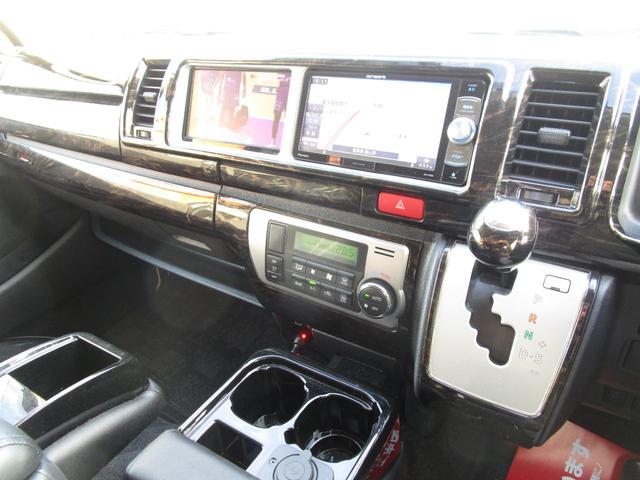 ハイエースワゴン GL ファインテックツアラー 4WD Pスタート 10人乗り ナビTV Bカメラ ETC ドラレコ BARBERO17インチアルミ 両側パワースライドドア フリップダウンモニター オットマンシート(11枚目)