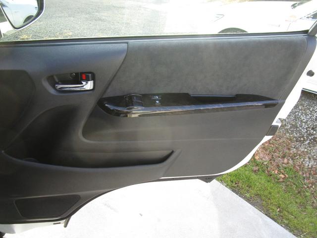 ハイエースワゴン GL ファインテックツアラー 4WD Pスタート 10人乗り ナビTV Bカメラ ETC ドラレコ BARBERO17インチアルミ 両側パワースライドドア フリップダウンモニター オットマンシート(27枚目)