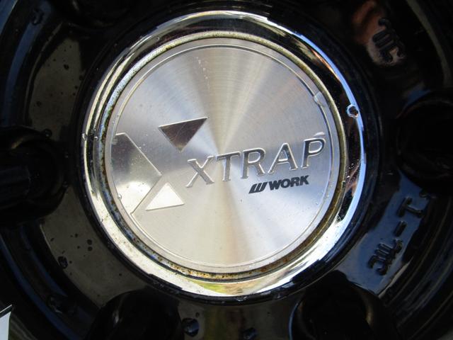 ハイエースバン スーパーＧＬ　ダークプライム　４ＷＤ　ディーゼル　８ナンバー登録　ナビＴＶ　Ｂカメラ　ＥＴＣ　ドラレコ　Ｐスタート　両側パワースライドドア　ＷＯＲＫ　ＸＴＲＡＰ１８インチアルミ　オーバーフェンダー　フリップダウンモニター（8枚目）