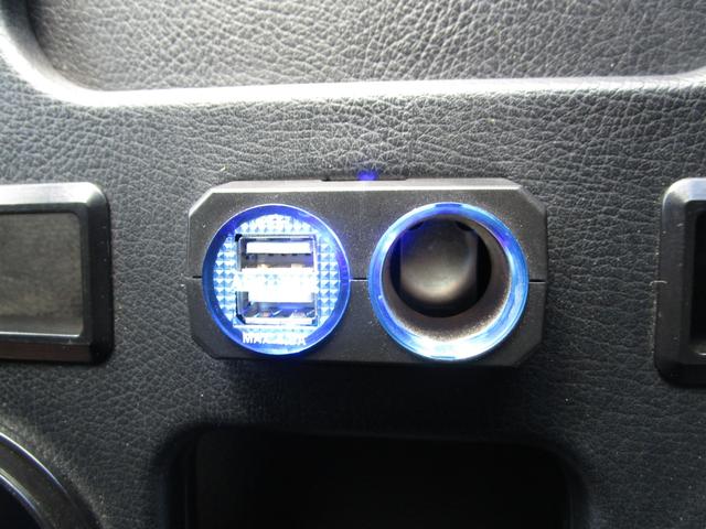 ハイエースバン スーパーＧＬ　ダークプライム　４ＷＤ　ディーゼル　８ナンバー登録　ナビＴＶ　Ｂカメラ　ＥＴＣ　ドラレコ　Ｐスタート　両側パワースライドドア　ＷＯＲＫ　ＸＴＲＡＰ１８インチアルミ　オーバーフェンダー　フリップダウンモニター（26枚目）