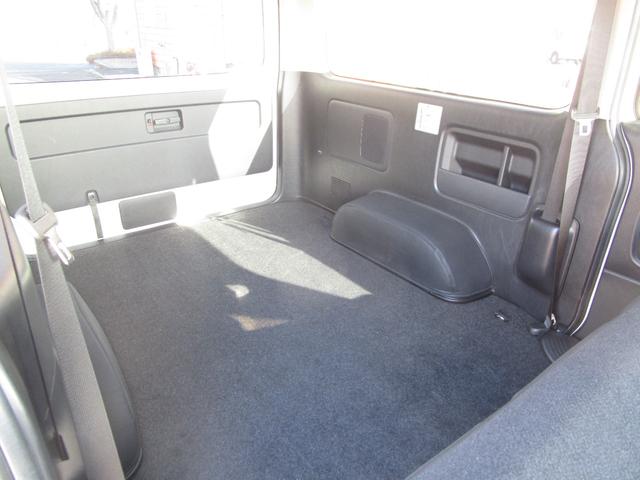 ハイエースバン スーパーＧＬ　ダークプライム　４ＷＤ　ディーゼル　８ナンバー登録　ナビＴＶ　Ｂカメラ　ＥＴＣ　ドラレコ　Ｐスタート　両側パワースライドドア　ＷＯＲＫ　ＸＴＲＡＰ１８インチアルミ　オーバーフェンダー　フリップダウンモニター（46枚目）