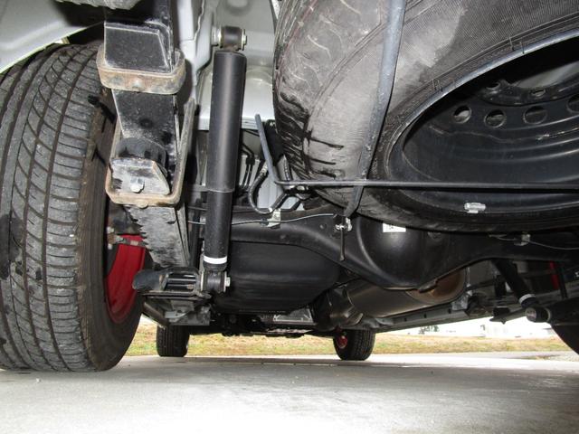 ハイエースバン スーパーＧＬ　ダークプライムＩＩ　１オーナー　ＴＲＤＧＲフルエアロ　モデリスタＬＥＤカーゴライト　ナビＴＶ　Ｂカメラ　ＥＴＣ　前後ドラレコ　アドバン　レーシング１７インチアルミ　デジタルインナーミラー　トムスＬＥＤテールランプ（41枚目）