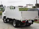 キャンター 全低床　２Ｔ平ボディ　５ＭＴ　１４０６９キロ　ＥＴＣ　スペアキー付き　ＡＢＳ　車両総重量４３０５Ｋｇ（4枚目）