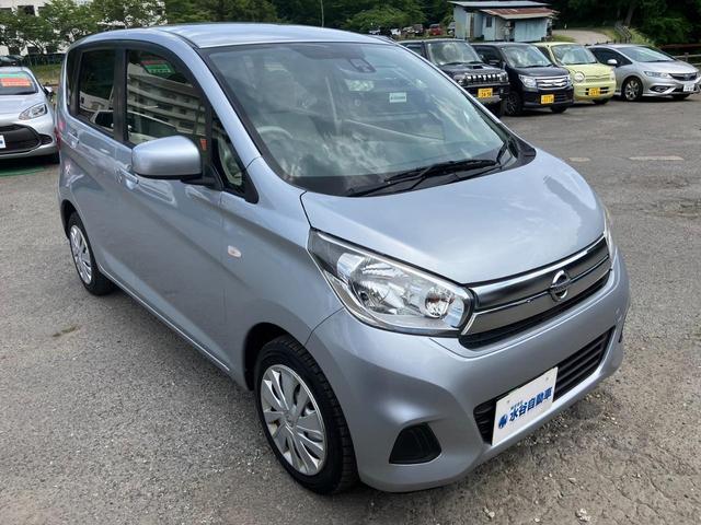 デイズ Ｓ　ＥＴＣ　４ＷＤ　寒冷地仕様　盗難防止装置　シートヒーター　ベンチシート　エマージェンシーブレーキシステム　リモコンキー　アイドリングストップ　社外１ＤＩＮオーディオ（10枚目）