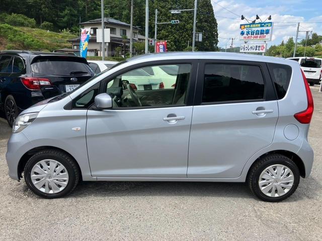 デイズ Ｓ　ＥＴＣ　４ＷＤ　寒冷地仕様　盗難防止装置　シートヒーター　ベンチシート　エマージェンシーブレーキシステム　リモコンキー　アイドリングストップ　社外１ＤＩＮオーディオ（11枚目）