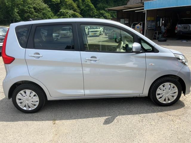 デイズ Ｓ　ＥＴＣ　４ＷＤ　寒冷地仕様　盗難防止装置　シートヒーター　ベンチシート　エマージェンシーブレーキシステム　リモコンキー　アイドリングストップ　社外１ＤＩＮオーディオ（12枚目）