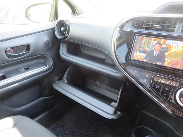 S TOYOTAセーフティセンス/純正ナビゲーション/デジタルテレビ/バックカメラ/LEDヘッドランプ/ビルトインETC/キーレス/クリアランスソナー/VSC/TRC/フォグランプ/前席エアバック(36枚目)