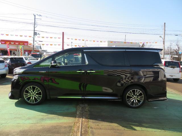 ZR Gエディション ハイブリット4WD/モデリスタフルエアロ/モデリスタ19AW/両側パワースライドドア/パワーバックドア/パワーシート/前席シートヒータ/純正9インチナビ/DTV/アラウンドビュー/ETC/LED(4枚目)