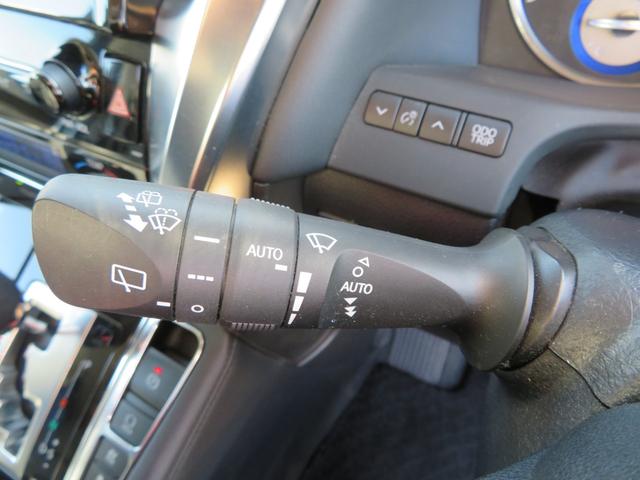 ZR Gエディション ハイブリット4WD/モデリスタフルエアロ/モデリスタ19AW/両側パワースライドドア/パワーバックドア/パワーシート/前席シートヒータ/純正9インチナビ/DTV/アラウンドビュー/ETC/LED(18枚目)