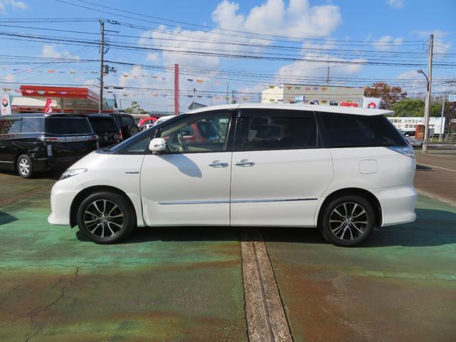 エスティマハイブリッド アエラス 4WD/両側パワースライドドア/純正8インチナビゲーション/デジタルテレビ/バックカメラ/Bluetooth/クルーズコントロール/パワーシート/ビルトインETC/ディスチャージライト/スマートキー(4枚目)