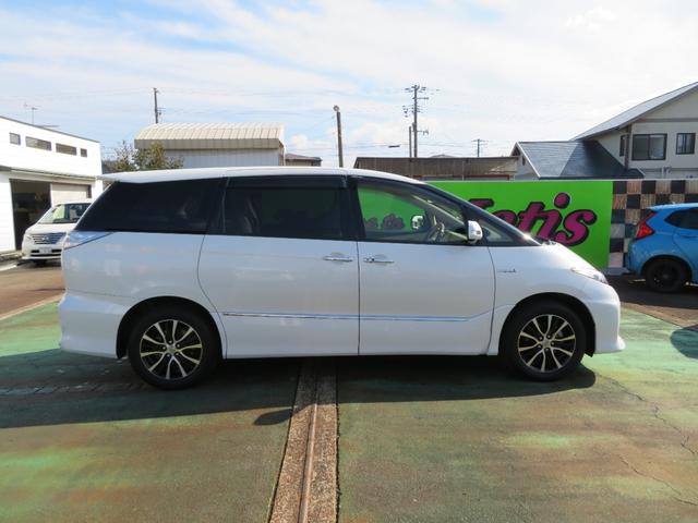 エスティマハイブリッド アエラス 4WD/両側パワースライドドア/純正8インチナビゲーション/デジタルテレビ/バックカメラ/Bluetooth/クルーズコントロール/パワーシート/ビルトインETC/ディスチャージライト/スマートキー(6枚目)