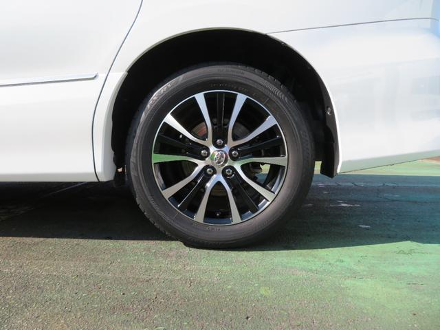 エスティマハイブリッド アエラス 4WD/両側パワースライドドア/純正8インチナビゲーション/デジタルテレビ/バックカメラ/Bluetooth/クルーズコントロール/パワーシート/ビルトインETC/ディスチャージライト/スマートキー(11枚目)