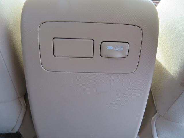 エスティマハイブリッド アエラス 4WD/両側パワースライドドア/純正8インチナビゲーション/デジタルテレビ/バックカメラ/Bluetooth/クルーズコントロール/パワーシート/ビルトインETC/ディスチャージライト/スマートキー(48枚目)