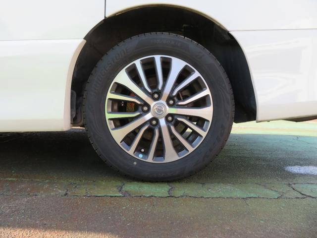 セレナ ハイウェイスター　Ｖセレ＋セーフティ　ＳＨＶ　Ａセフ　両側パワースライドドア／プッシュスタート／スマートキー／純正ナビゲーション／アラウンドビュー／デジタルテレビ／Ｂｌｕｅｔｏｏｔｈ／ビルトインＥＴＣ／ＬＥＤヘッドランプ／寒冷地仕様／クルーズコントロール（11枚目）