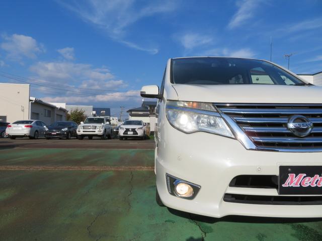 セレナ ハイウェイスター　Ｖセレ＋セーフティ　ＳＨＶ　Ａセフ　両側パワースライドドア／プッシュスタート／スマートキー／純正ナビゲーション／アラウンドビュー／デジタルテレビ／Ｂｌｕｅｔｏｏｔｈ／ビルトインＥＴＣ／ＬＥＤヘッドランプ／寒冷地仕様／クルーズコントロール（13枚目）