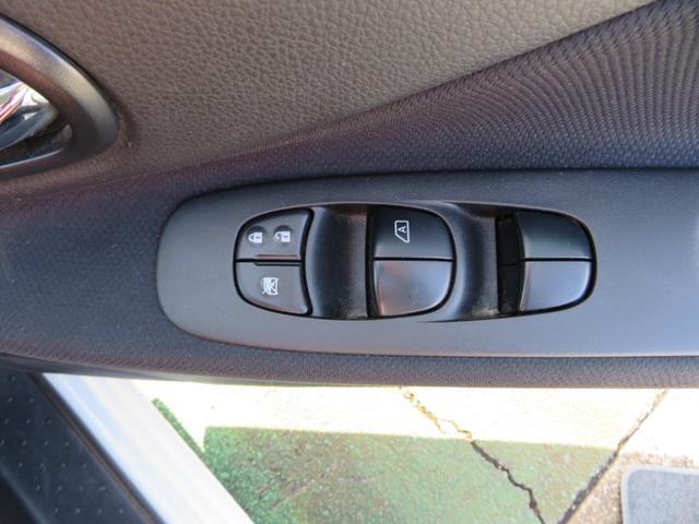 セレナ ハイウェイスター　Ｖセレ＋セーフティ　ＳＨＶ　Ａセフ　両側パワースライドドア／プッシュスタート／スマートキー／純正ナビゲーション／アラウンドビュー／デジタルテレビ／Ｂｌｕｅｔｏｏｔｈ／ビルトインＥＴＣ／ＬＥＤヘッドランプ／寒冷地仕様／クルーズコントロール（26枚目）