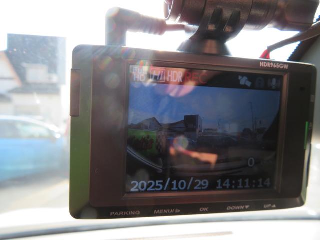 セレナ ハイウェイスター　Ｖセレ＋セーフティ　ＳＨＶ　Ａセフ　両側パワースライドドア／プッシュスタート／スマートキー／純正ナビゲーション／アラウンドビュー／デジタルテレビ／Ｂｌｕｅｔｏｏｔｈ／ビルトインＥＴＣ／ＬＥＤヘッドランプ／寒冷地仕様／クルーズコントロール（40枚目）