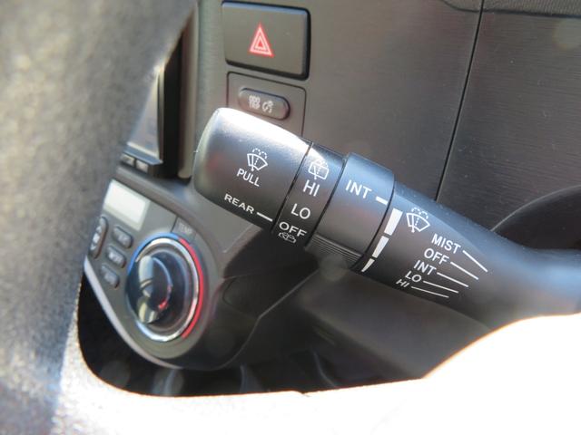 アクア Ｓ　社外ナビゲーション／ワンセグテレビ／バックカメラ／Ｂｌｕｅｔｏｏｔｈ／キーレスエントリー／前席シートヒーター／社外１５ＡＷ／社外エンジンスターター／前席エアバック／衝突安全ボディ（17枚目）