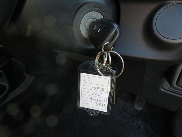 アクア Ｓ　社外ナビゲーション／ワンセグテレビ／バックカメラ／Ｂｌｕｅｔｏｏｔｈ／キーレスエントリー／前席シートヒーター／社外１５ＡＷ／社外エンジンスターター／前席エアバック／衝突安全ボディ（19枚目）