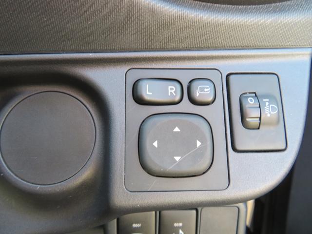 アクア Ｓ　社外ナビゲーション／ワンセグテレビ／バックカメラ／Ｂｌｕｅｔｏｏｔｈ／キーレスエントリー／前席シートヒーター／社外１５ＡＷ／社外エンジンスターター／前席エアバック／衝突安全ボディ（20枚目）