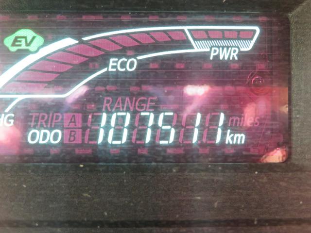 アクア Ｓ　社外ナビゲーション／ワンセグテレビ／バックカメラ／Ｂｌｕｅｔｏｏｔｈ／キーレスエントリー／前席シートヒーター／社外１５ＡＷ／社外エンジンスターター／前席エアバック／衝突安全ボディ（25枚目）