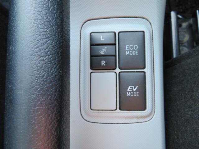 アクア Ｓ　社外ナビゲーション／ワンセグテレビ／バックカメラ／Ｂｌｕｅｔｏｏｔｈ／キーレスエントリー／前席シートヒーター／社外１５ＡＷ／社外エンジンスターター／前席エアバック／衝突安全ボディ（32枚目）