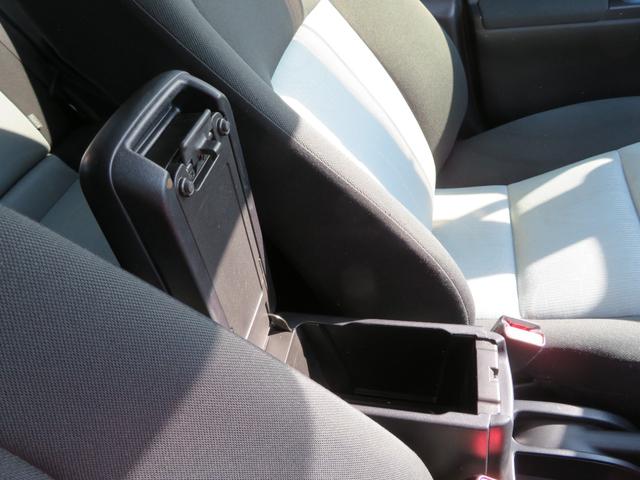 アクア Ｓ　社外ナビゲーション／ワンセグテレビ／バックカメラ／Ｂｌｕｅｔｏｏｔｈ／キーレスエントリー／前席シートヒーター／社外１５ＡＷ／社外エンジンスターター／前席エアバック／衝突安全ボディ（37枚目）