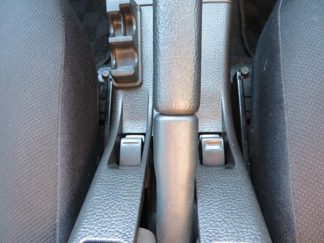 コペン アクティブトップ　電動オープン動作確認ＯＫ／キーレスエントリー／ターボ車／ＥＴＣ／ドライブレコーダー／ディスチャージヘッドライト／フォグランプ／社外１５ＡＷ／シートヒーター／タイミングチェーン／社外ＣＤデッキ（34枚目）