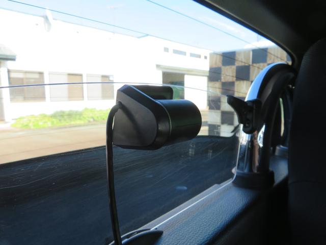 コペン アクティブトップ　電動オープン動作確認ＯＫ／キーレスエントリー／ターボ車／ＥＴＣ／ドライブレコーダー／ディスチャージヘッドライト／フォグランプ／社外１５ＡＷ／シートヒーター／タイミングチェーン／社外ＣＤデッキ（42枚目）