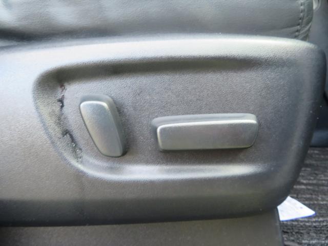 アルファード ２．５Ｓ　Ｃパッケージ　ＡＬＰＩＮＥ１０インチナビ／デジタルテレビ／バックカメラ／ＡＬＰＩＮＥフリップダウンモニター／両側パワースライドドア／パワーバックドア／ＴＥＩＮ車高調／ブラックレザー／ドラレコ／ＥＴＣ／ＬＥＤ（47枚目）