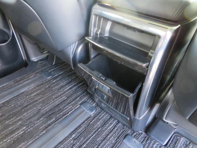 アルファード ２．５Ｓ　Ｃパッケージ　ＡＬＰＩＮＥ１０インチナビ／デジタルテレビ／バックカメラ／ＡＬＰＩＮＥフリップダウンモニター／両側パワースライドドア／パワーバックドア／ＴＥＩＮ車高調／ブラックレザー／ドラレコ／ＥＴＣ／ＬＥＤ（56枚目）