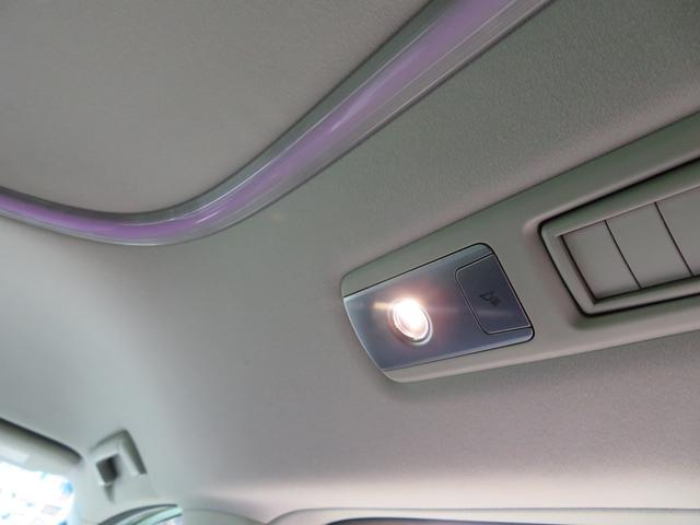 アルファード ２．５Ｓ　Ｃパッケージ　ＡＬＰＩＮＥ１０インチナビ／デジタルテレビ／バックカメラ／ＡＬＰＩＮＥフリップダウンモニター／両側パワースライドドア／パワーバックドア／ＴＥＩＮ車高調／ブラックレザー／ドラレコ／ＥＴＣ／ＬＥＤ（60枚目）