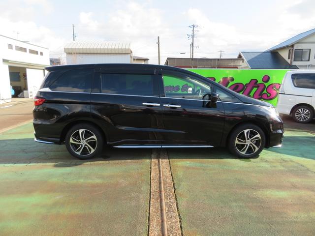 オデッセイ アブソルート・ＥＸ　４ＷＤ／純正ナビゲーション／デジタルテレビ／全方位カメラ／リヤフリップダウンモニター／両側パワースライドドア／ＬＥＤヘッドランプ／ホンダセンシング／ＥＴＣ／クルーズコントロール／レザーシート／（6枚目）