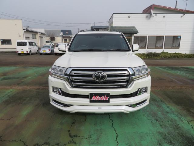 ランドクルーザー ZX 4WD/モデリスタフルエアロ/本革シート/サンルーフ/純正ナビゲーション/DTV/アラウンドビューモニター/リヤモニター/ヒッチメンバー/シートヒータクーラー/LED/前後ドラレコ/純正エンスタ(3枚目)