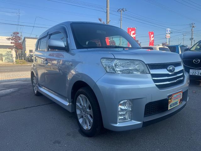 デックス １．３ｉ－Ｓ　４ＷＤ　スマートキー　純正１４インチ　社外ナビ地デジＴＶ　ＥＴＣ　ＨＩＤ　ＭＯＭＯハンドル（4枚目）