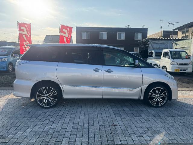 エスティマハイブリッド Ｇ　４ＷＤ　スマートキー　純正ＨＤＤナビ地デジＴＶ　Ｂカメラ　モデリスタ１９インチＡＷ　両側パワースライドドア　リアヒーター　クルーズコントロール　ＥＴＣ（5枚目）