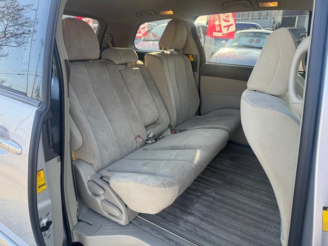 エスティマハイブリッド Ｇ　４ＷＤ　スマートキー　純正ＨＤＤナビ地デジＴＶ　Ｂカメラ　モデリスタ１９インチＡＷ　両側パワースライドドア　リアヒーター　クルーズコントロール　ＥＴＣ（19枚目）